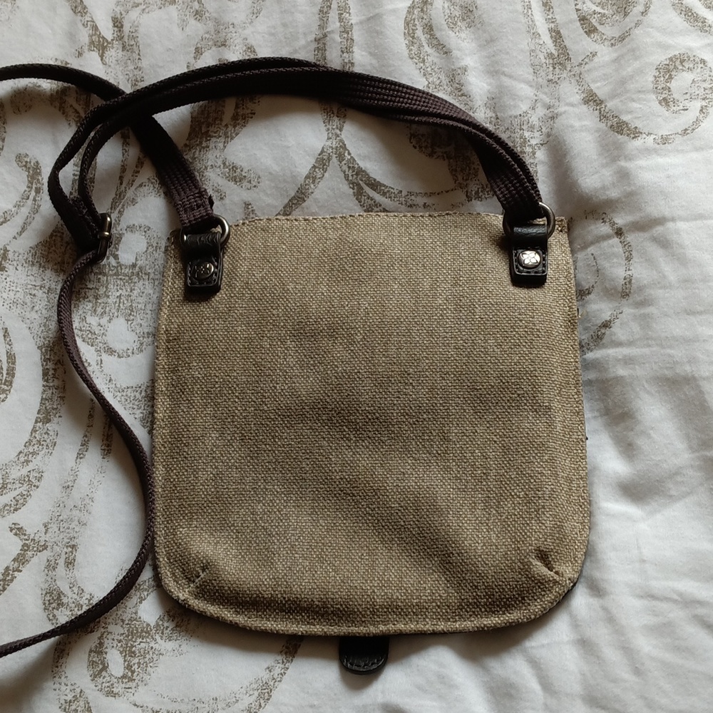 LAST CALL Sherbpani Slim Crossbody Bag - Picture 5 of 7